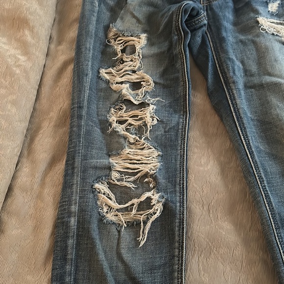 American eagle distressed boyfriend jean - Picture 2 of 3